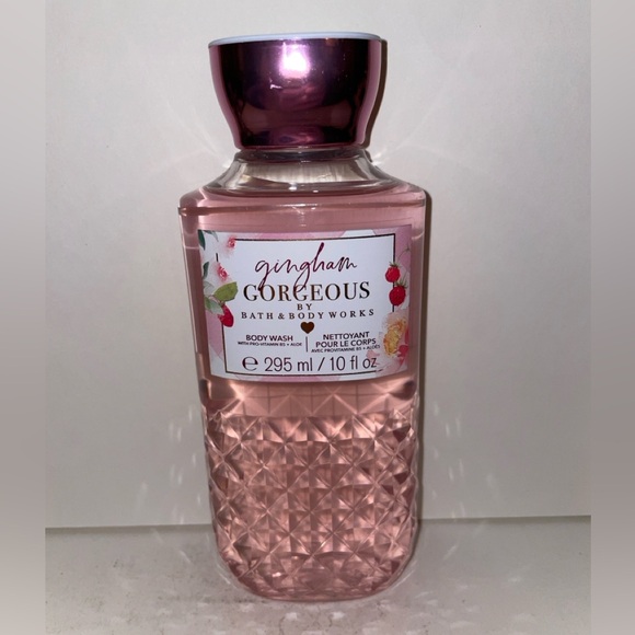 Bath & Body Works Gingham Gorgeous Body Wash Shower Gel 10oz New - Picture 1 of 3